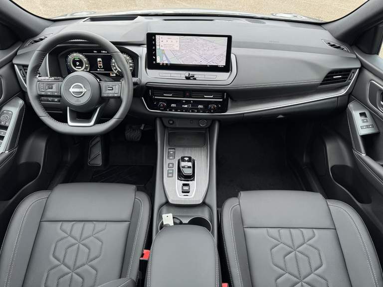 Nissan Nissan