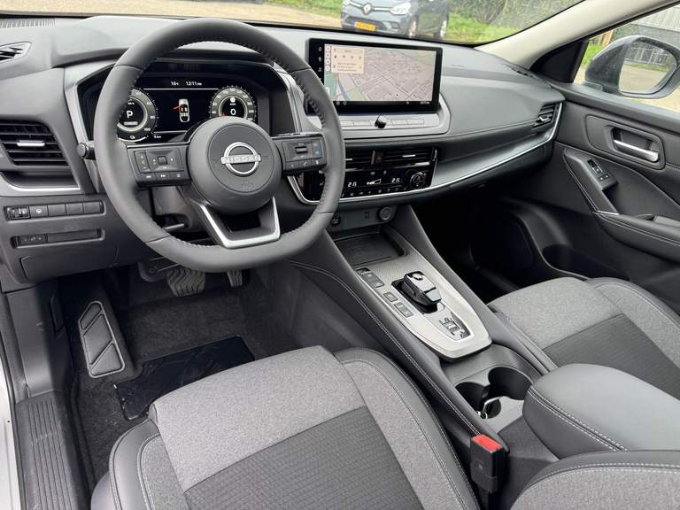 Nissan Nissan