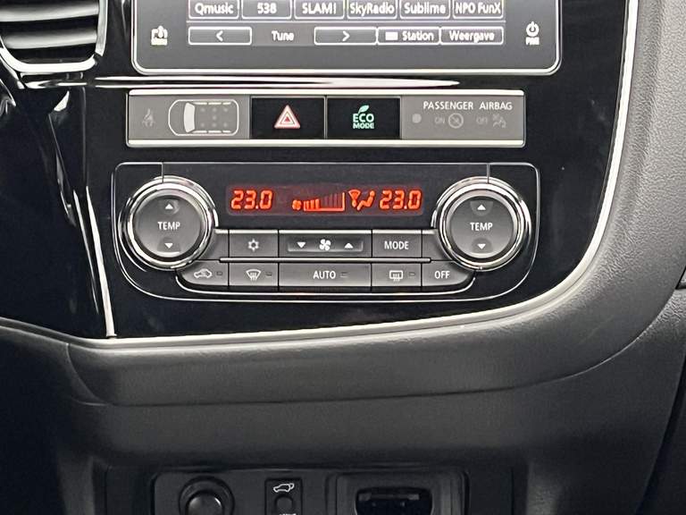 Mitsubishi Mitsubishi