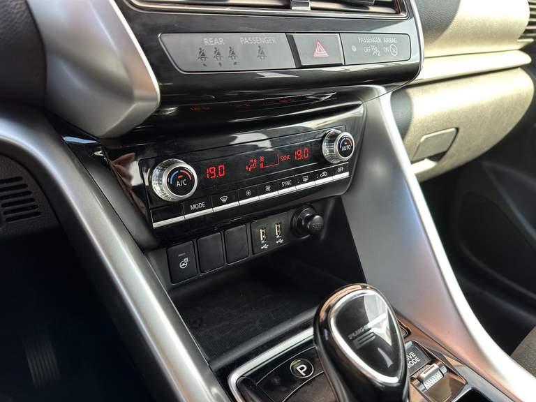 Mitsubishi Mitsubishi