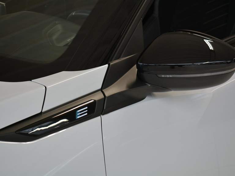 Peugeot Peugeot