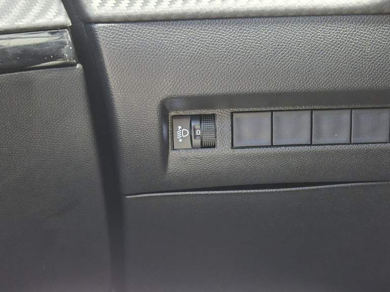 Peugeot Peugeot