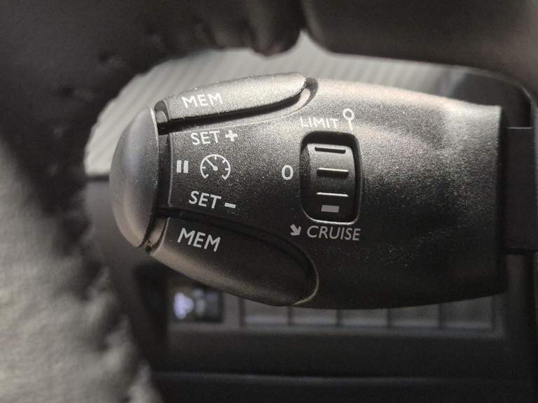 Peugeot Peugeot