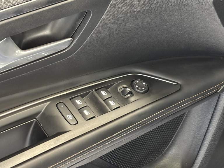Peugeot Peugeot