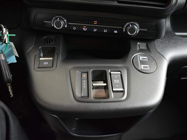Peugeot Peugeot