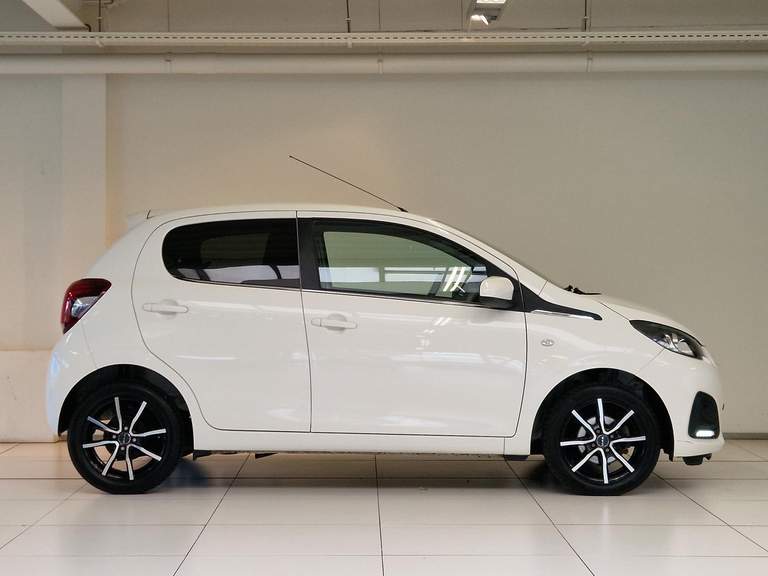 Peugeot