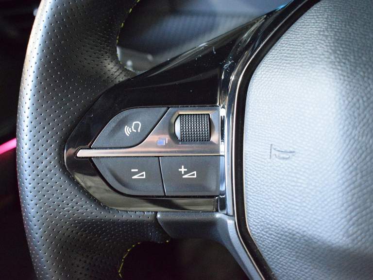 Peugeot Peugeot