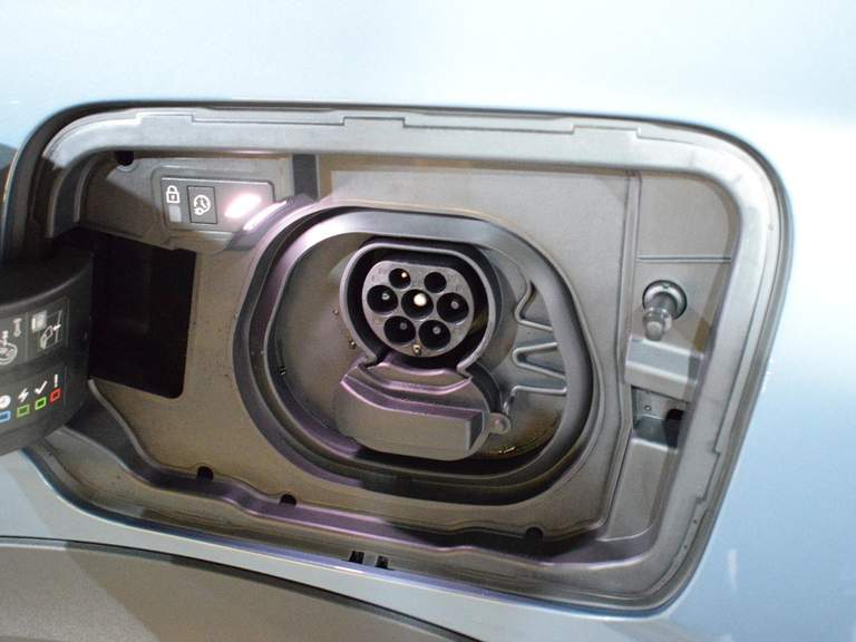 Peugeot Peugeot
