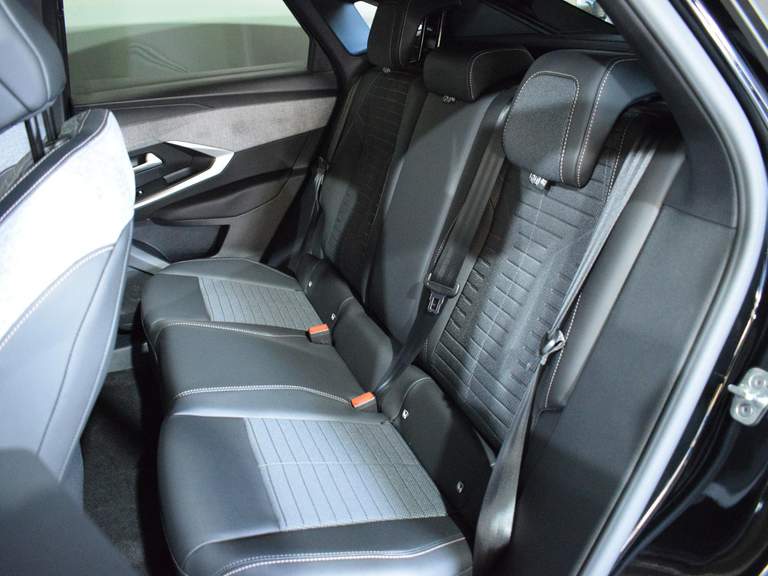 Peugeot Peugeot