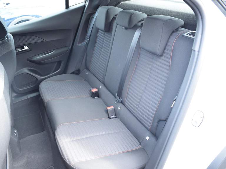 Peugeot Peugeot