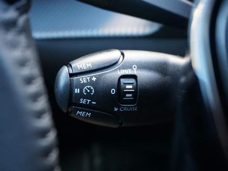 Peugeot Peugeot