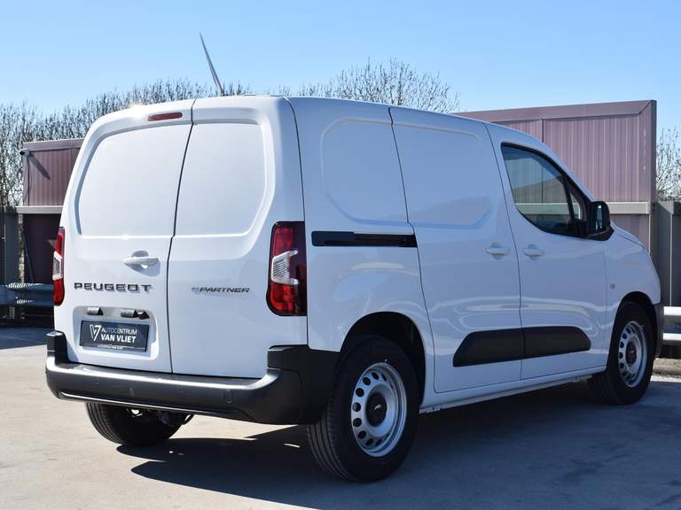 Peugeot Peugeot