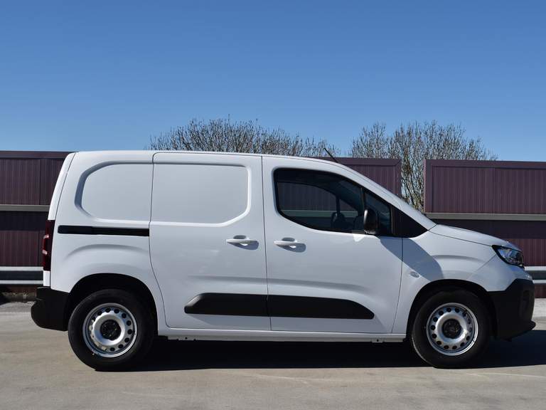 Peugeot Peugeot
