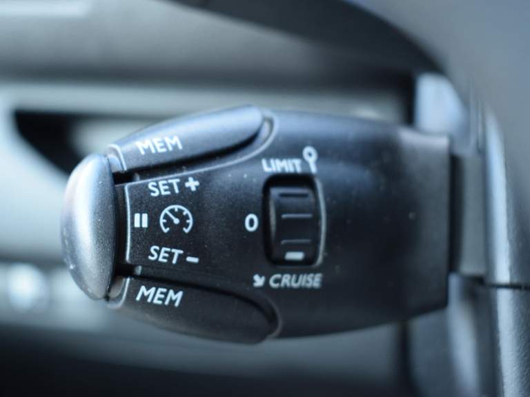 Peugeot Peugeot