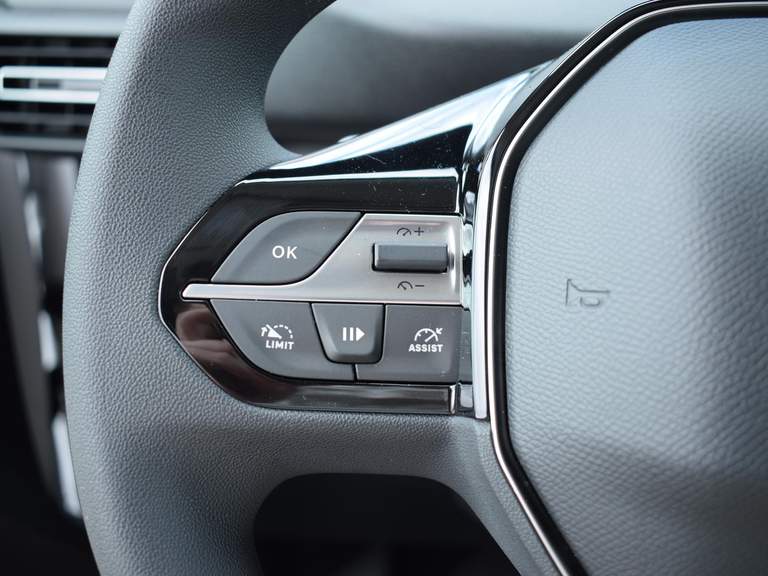 Peugeot Peugeot