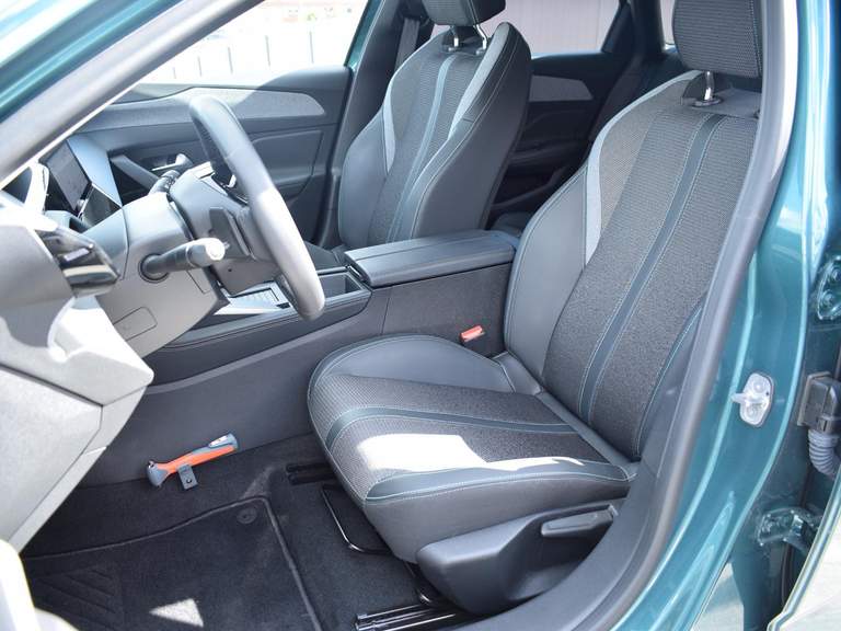 Peugeot Peugeot