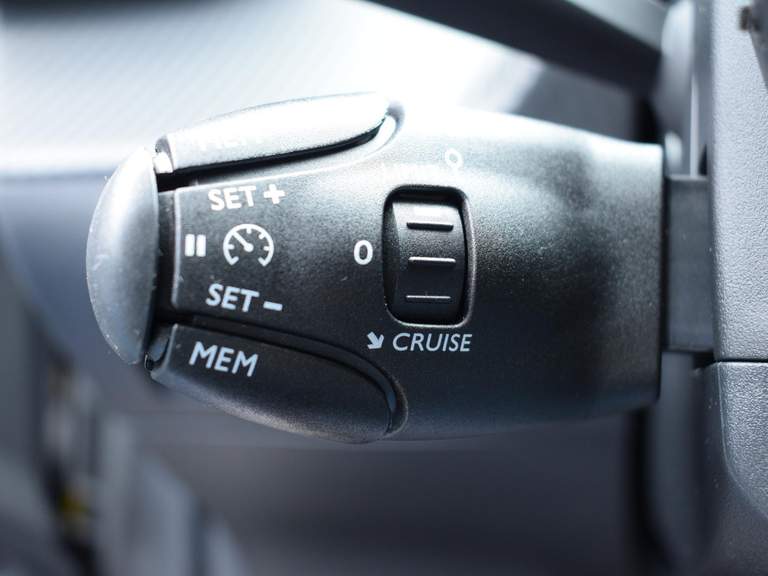 Peugeot Peugeot