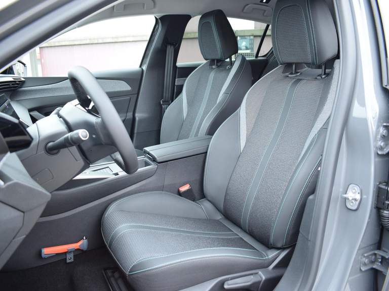 Peugeot Peugeot