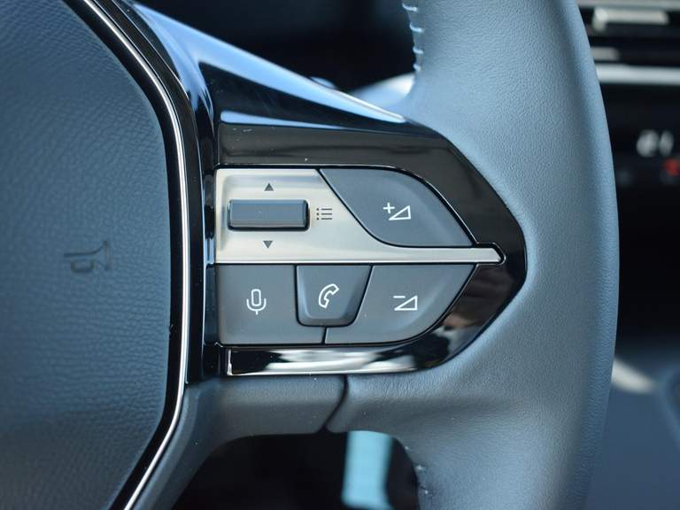 Peugeot Peugeot