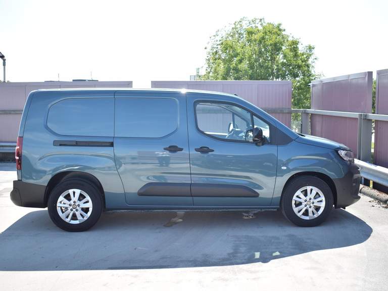 Peugeot Peugeot