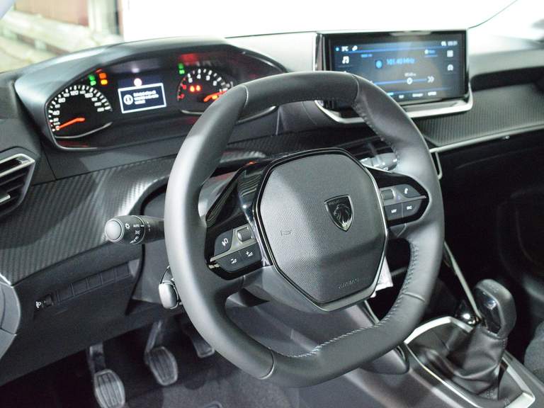 Peugeot Peugeot