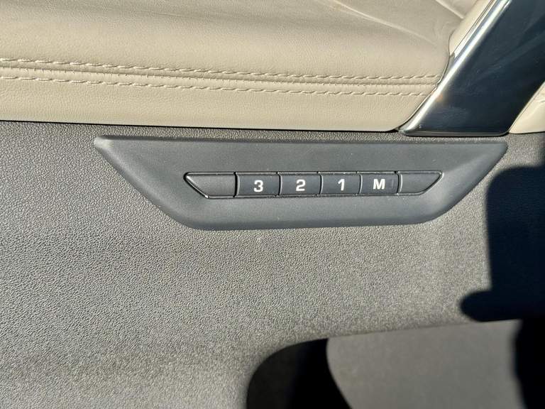 Land Rover Land Rover