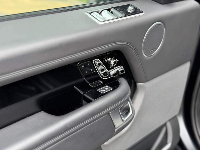 Land Rover Land Rover