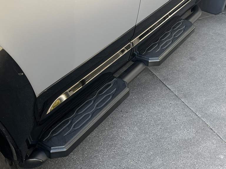 Land Rover Land Rover