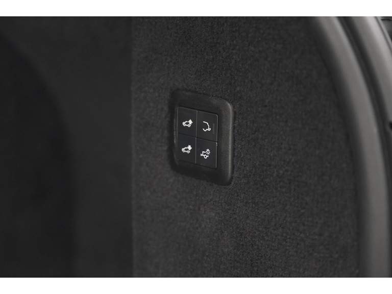 Land Rover Land Rover