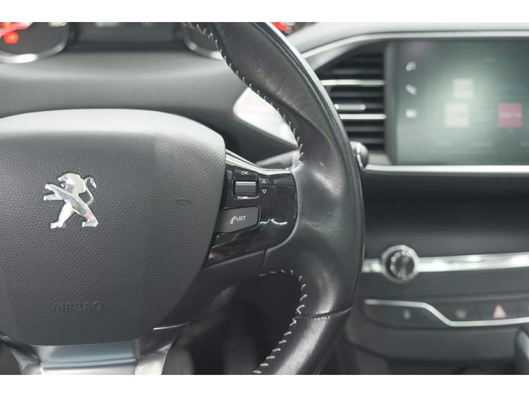 Peugeot Peugeot