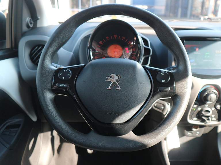 Peugeot Peugeot