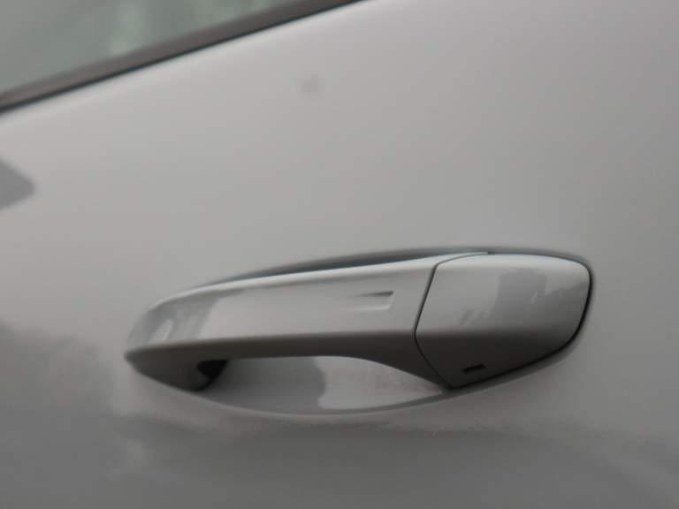 Peugeot Peugeot