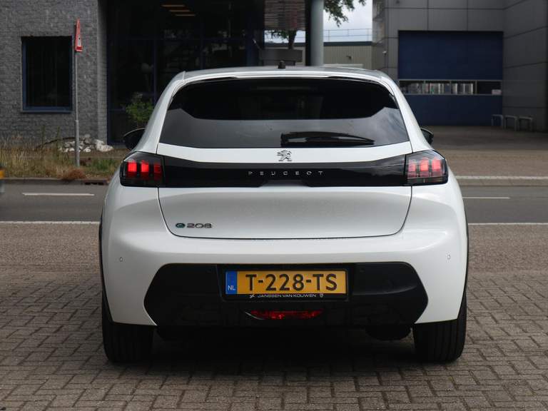 Peugeot Peugeot