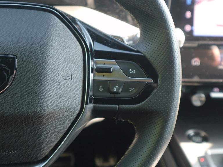 Peugeot Peugeot