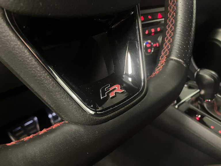 SEAT SEAT