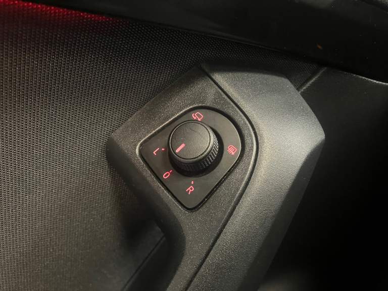SEAT SEAT