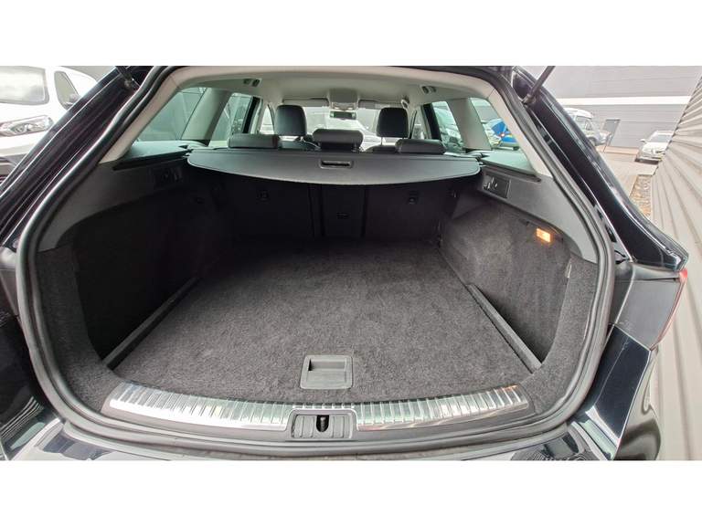 SEAT SEAT