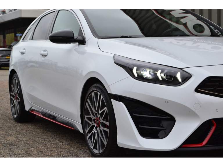 Kia Kia
