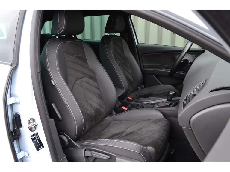 SEAT SEAT