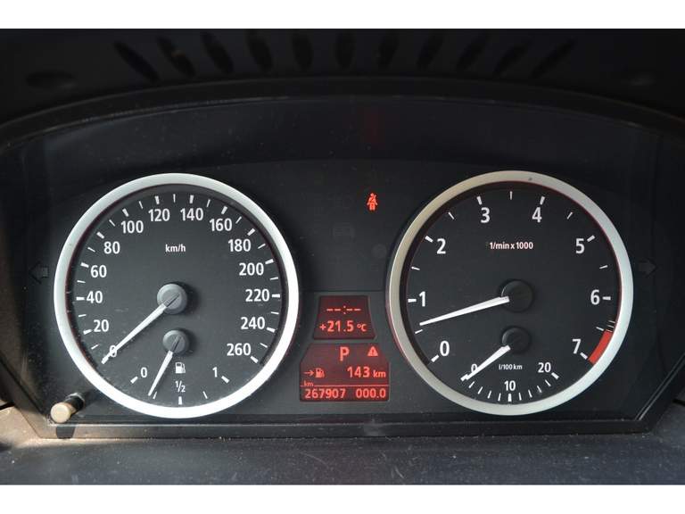 BMW BMW