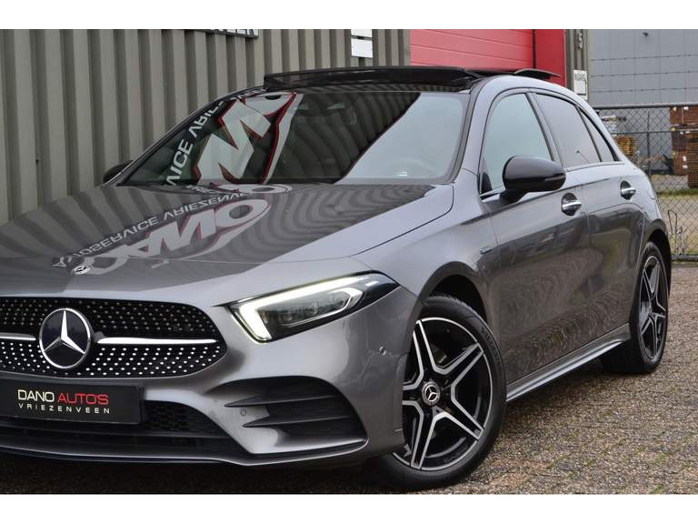 Mercedes-Benz Mercedes-Benz