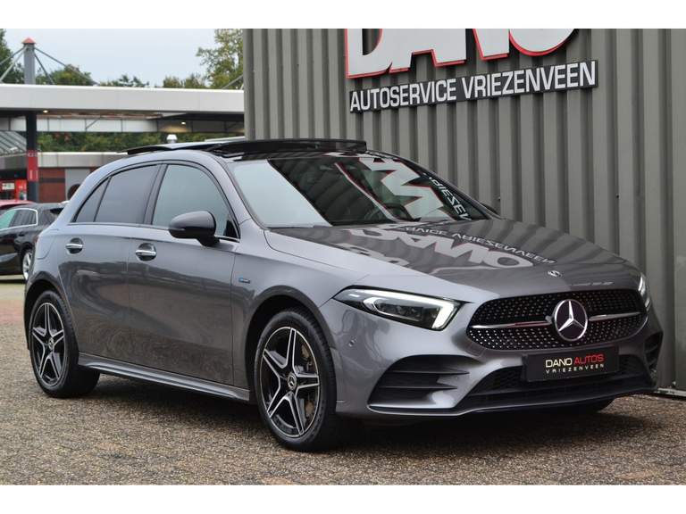 Mercedes-Benz Mercedes-Benz