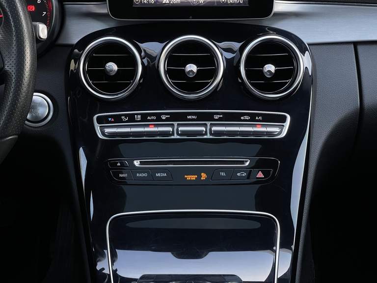 Mercedes-Benz Mercedes-Benz