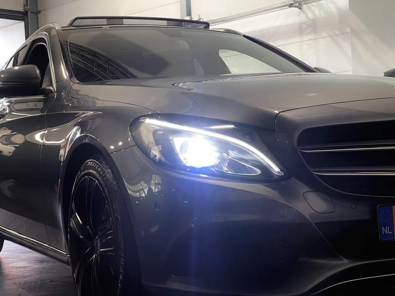 Mercedes-Benz Mercedes-Benz