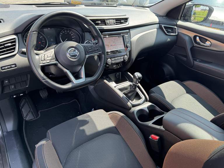 Nissan Nissan