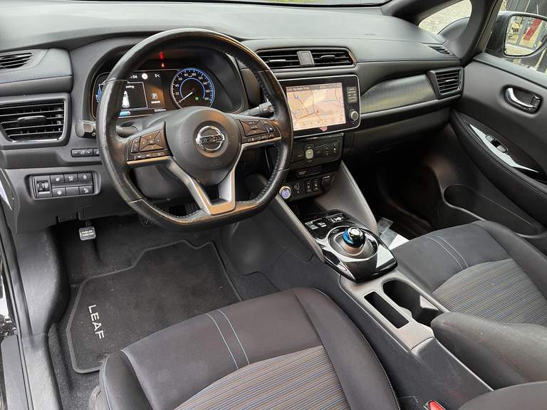 Nissan Nissan