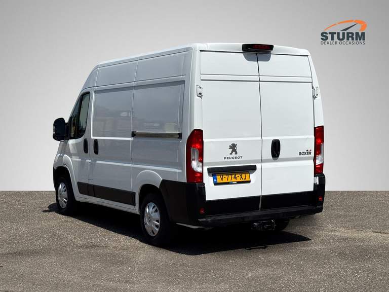 Peugeot Peugeot