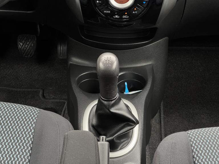 Nissan Nissan