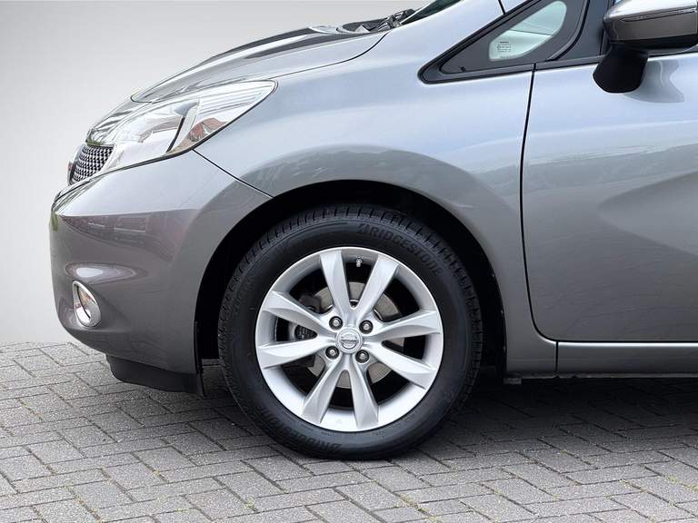 Nissan Nissan