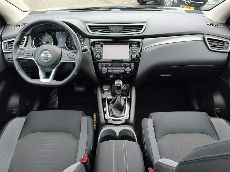 Nissan Nissan